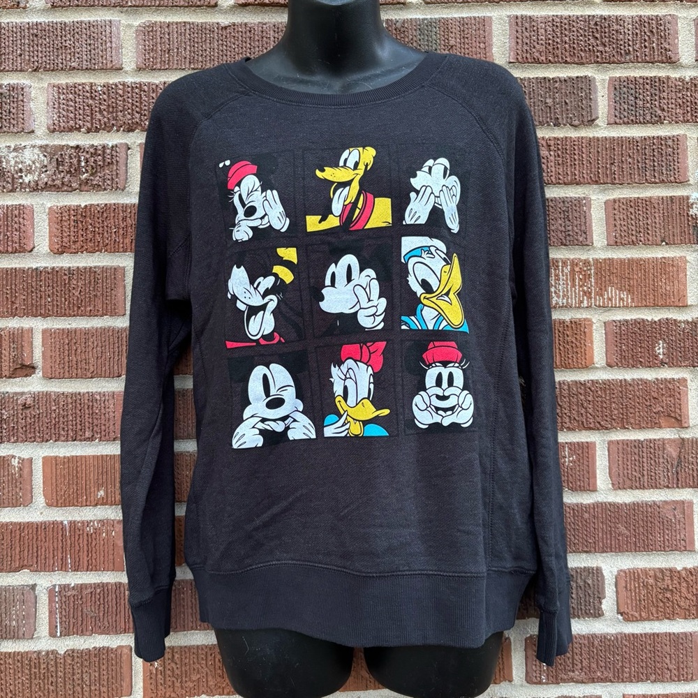 Disney Mickey and Friends Long Sleeve black shirt Kidcore Size S